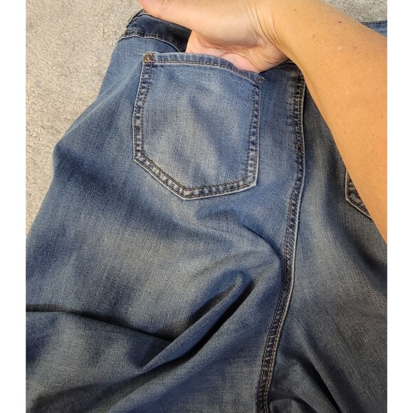 C Est. 1946 Denim Shorts. Size: 16W - Picture 15 of 15